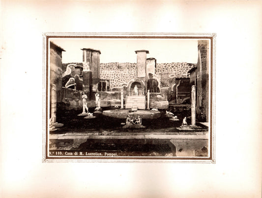 Pompei.Italie.Italia.Napoli."Casa di M.Lucretius".Pompei"N°119.Naples.Photo Originale Albuminée 1880.Animée de personnages. ARDECHE PHOTO ANTIQUE