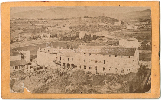 Cdv Ardèche Moulinage Ardèchois et nombreux personnages.Urbain Ginestet Fils Peintre-Photographe à Annonay.Photographie Format photo carte de visite 6,4x10,4cm.1878