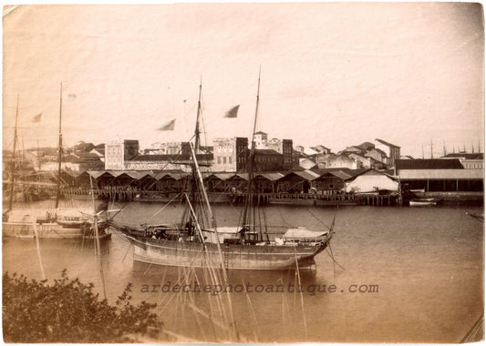 Brésil.Brasil.Pernambuco.Recife.Constantino Barza 1880."Quai des Douanes de Recife" Photo Albuminée originale.Format photo 9,7cm x 13,7cm