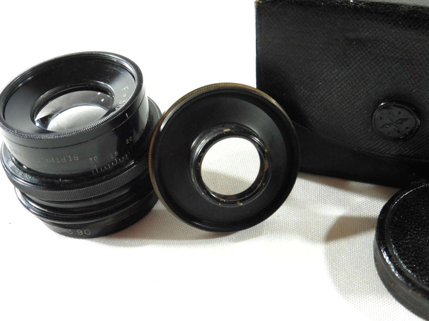 Berthiot Paris, Trousse Eurygraphe N°2 Série IV, F=230, F=305, F=390, objectif ancien, brass lens.