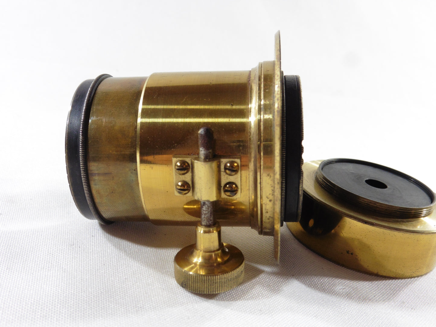 J.H. Dallmeyer.150mm F=5.Rare paire d'objectifs en laiton, pair of antique stereo camera lenses,brass photo lenses with original case and accessories.