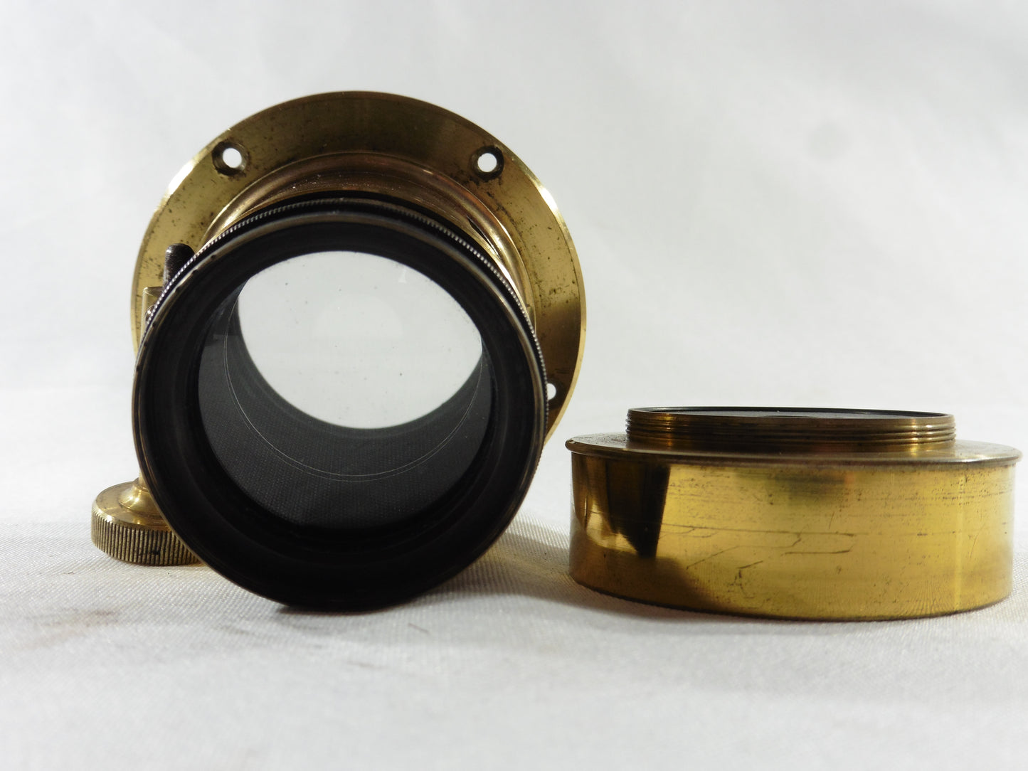 J.H. Dallmeyer.150mm F=5.Rare paire d'objectifs en laiton, pair of antique stereo camera lenses,brass photo lenses with original case and accessories.