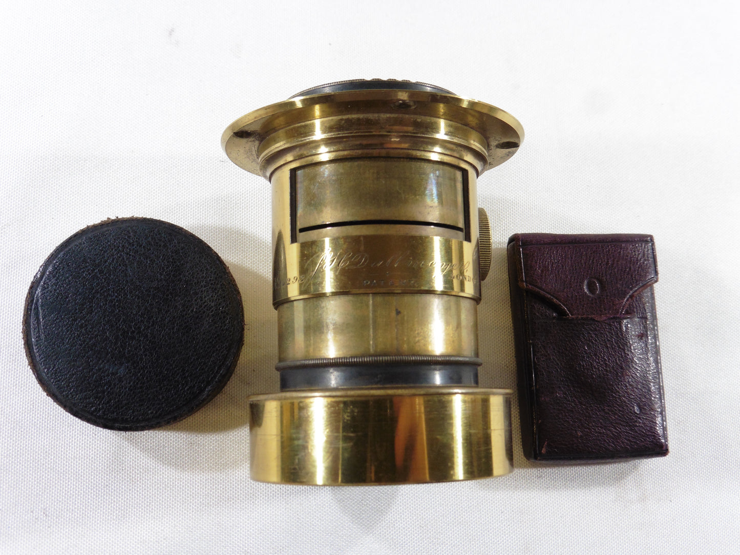 J.H. Dallmeyer.150mm F=5.Rare paire d'objectifs en laiton, pair of antique stereo camera lenses,brass photo lenses with original case and accessories.