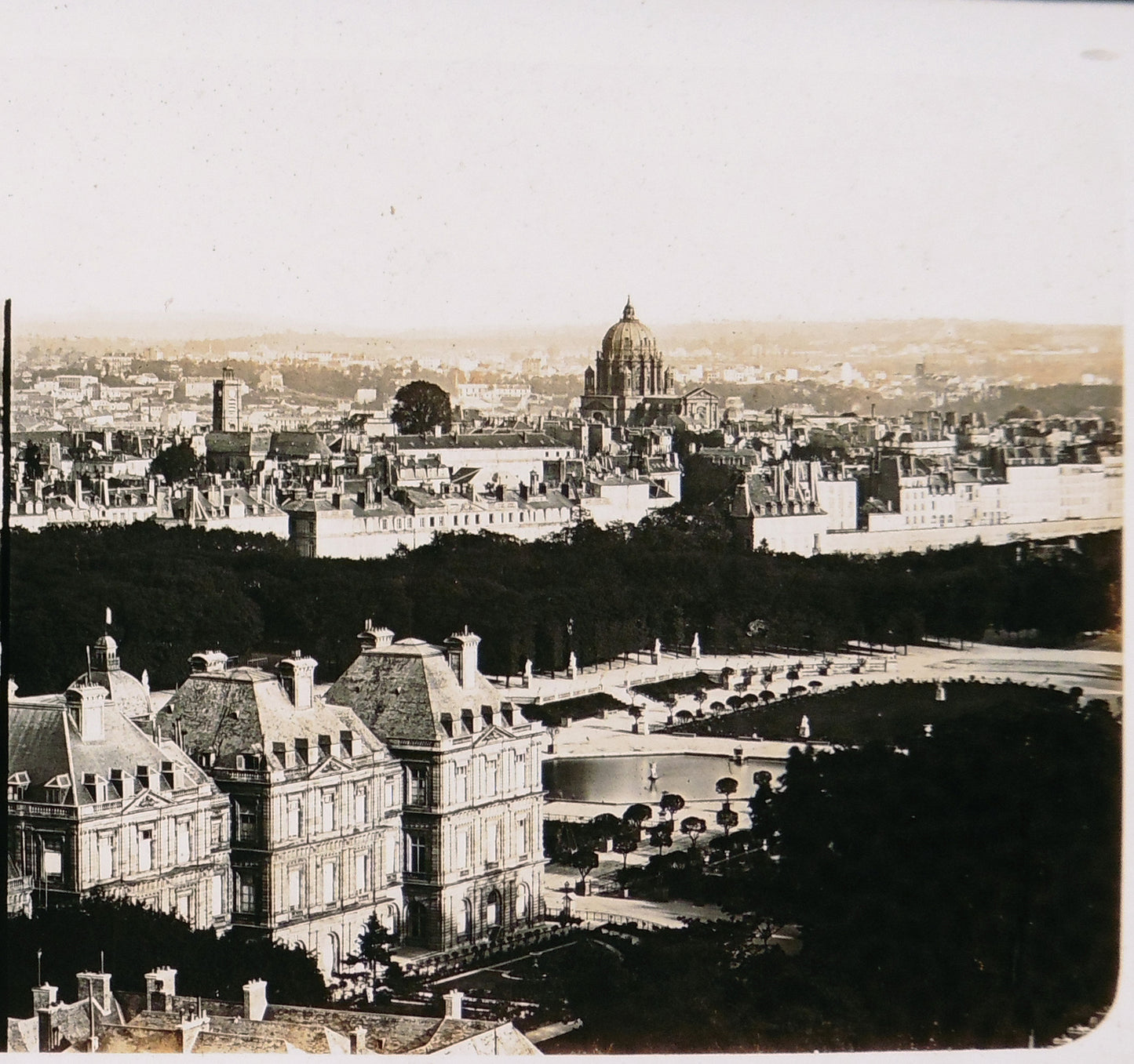 Paris.Le Jardin du Luxembourg et le Val de Grace à vol d'oiseau.Plaque de verre Stéréoscopique Positive 8,5x17cm.Circa 1860.Vintage photo sur verre.France.